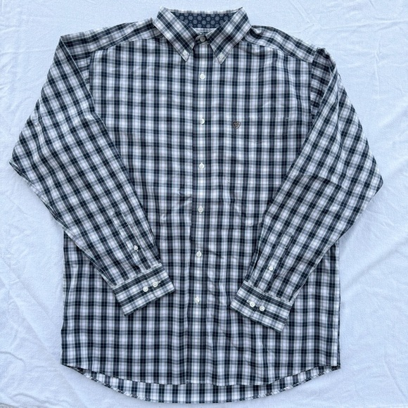 Ariat Other - Ariat Long Sleeve Button Down Shirt Mens Large Black Cowboy Rodeo Western